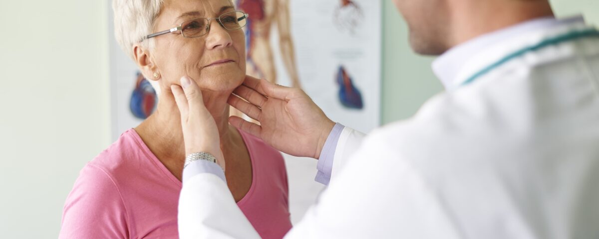 mulher com disfagia pós avc